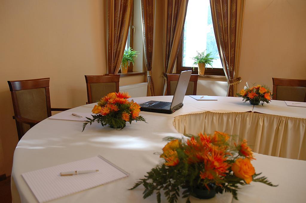 Hotel Hradna Brana Bratislava Luaran gambar