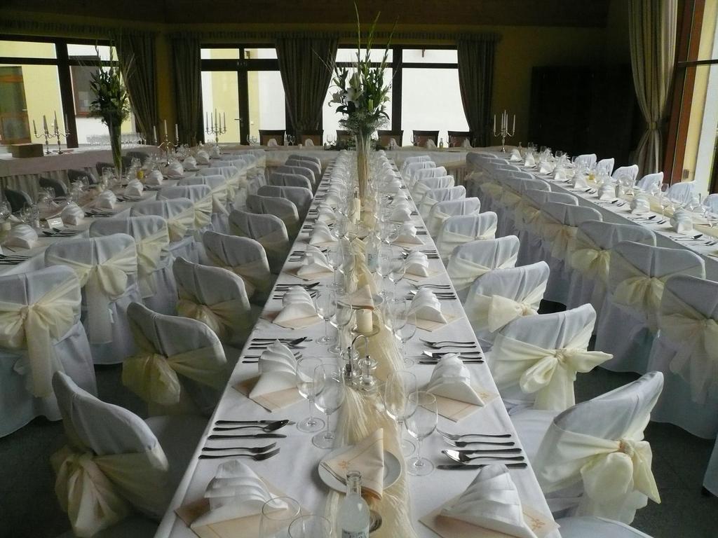 Hotel Hradna Brana Bratislava Luaran gambar