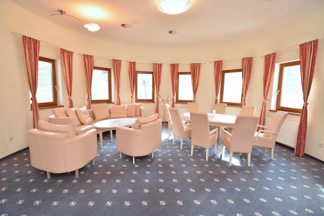 Hotel Hradna Brana Bratislava Luaran gambar