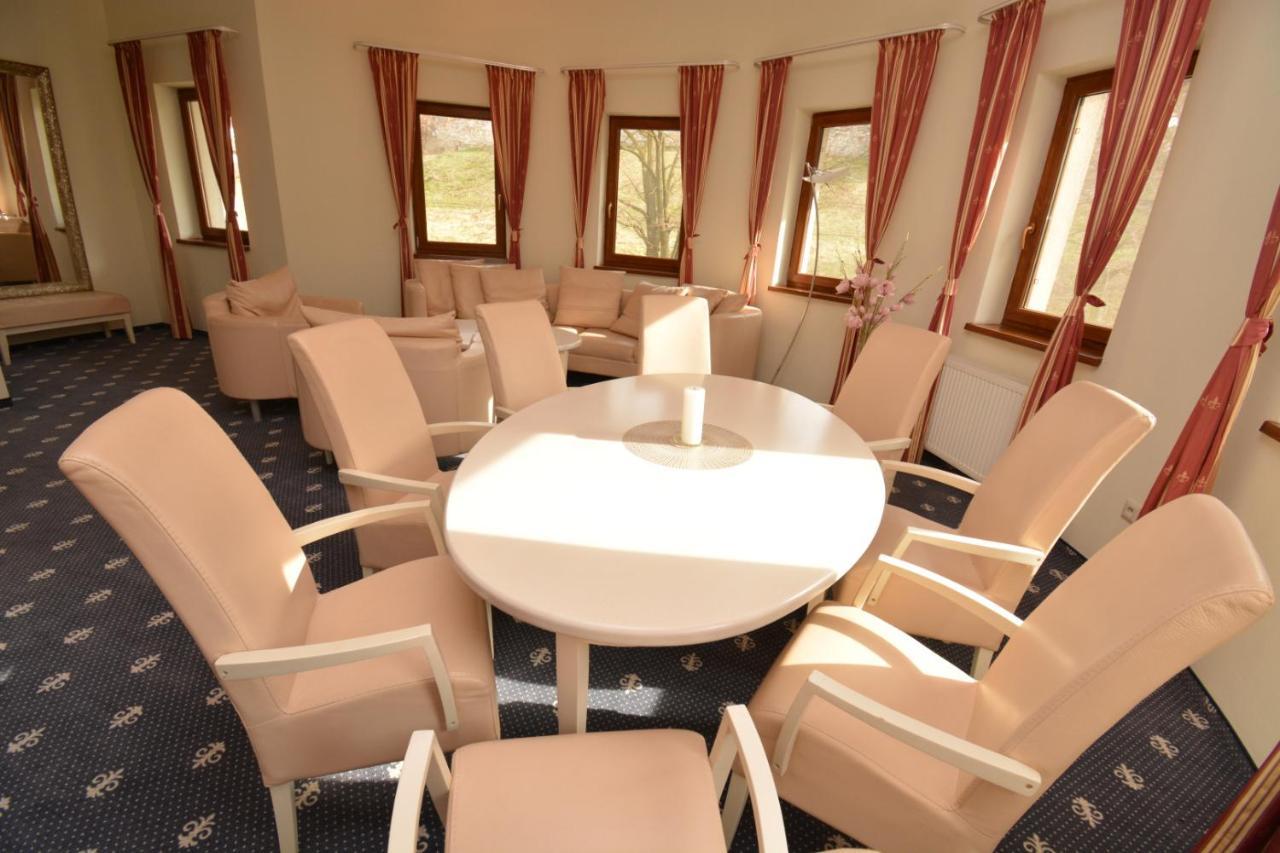 Hotel Hradna Brana Bratislava Luaran gambar