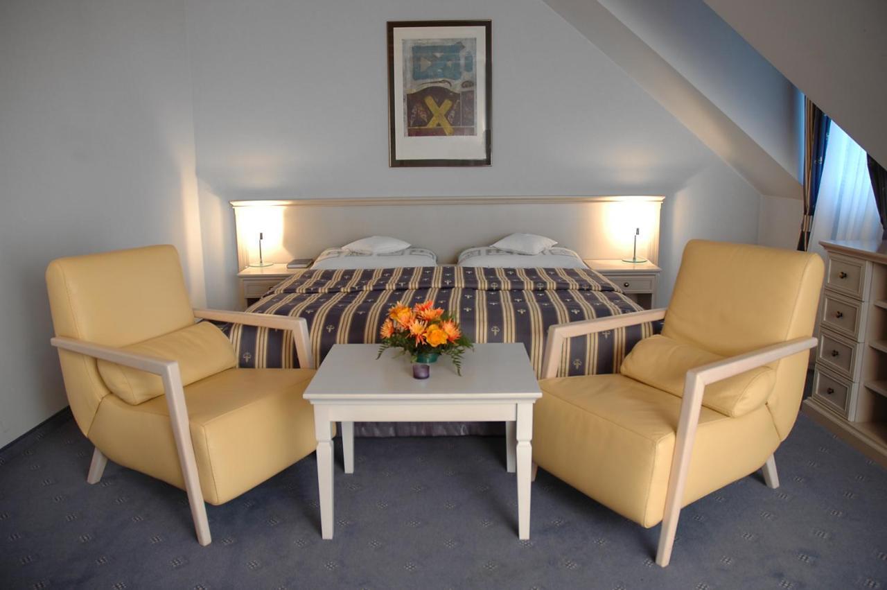 Hotel Hradna Brana Bratislava Bilik gambar